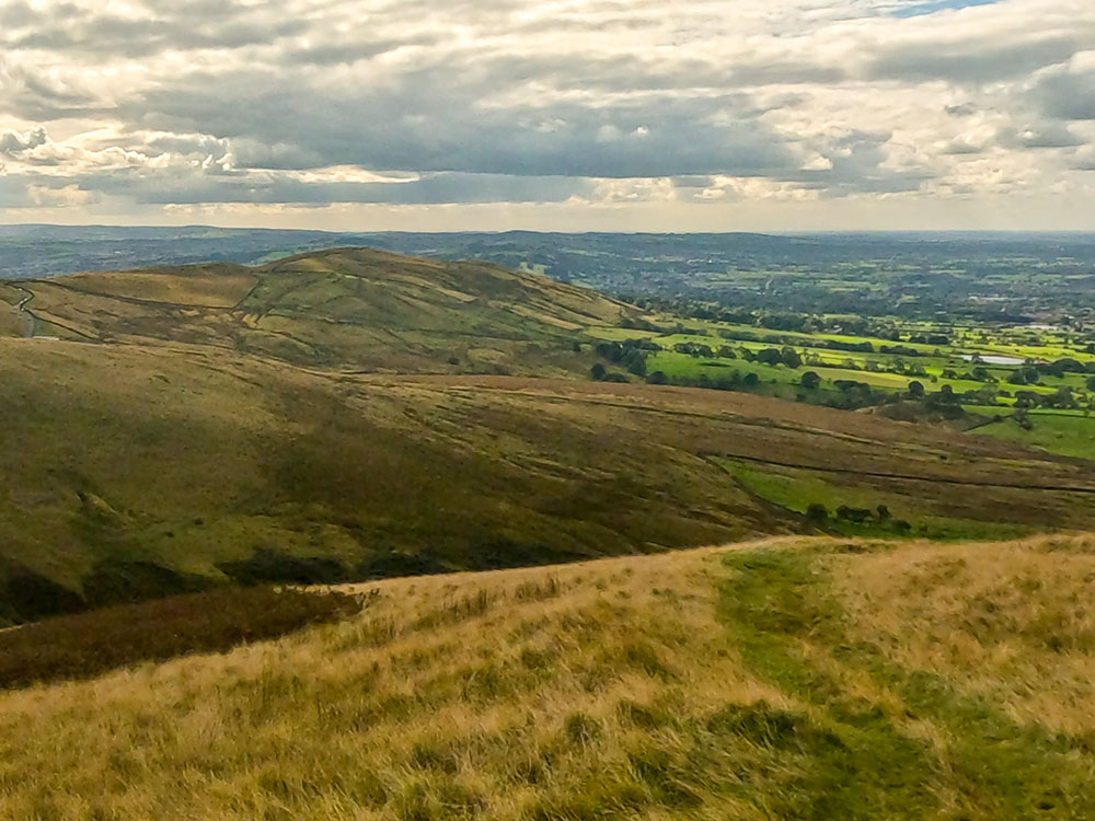 The footpath heading down into Ashendean Clough