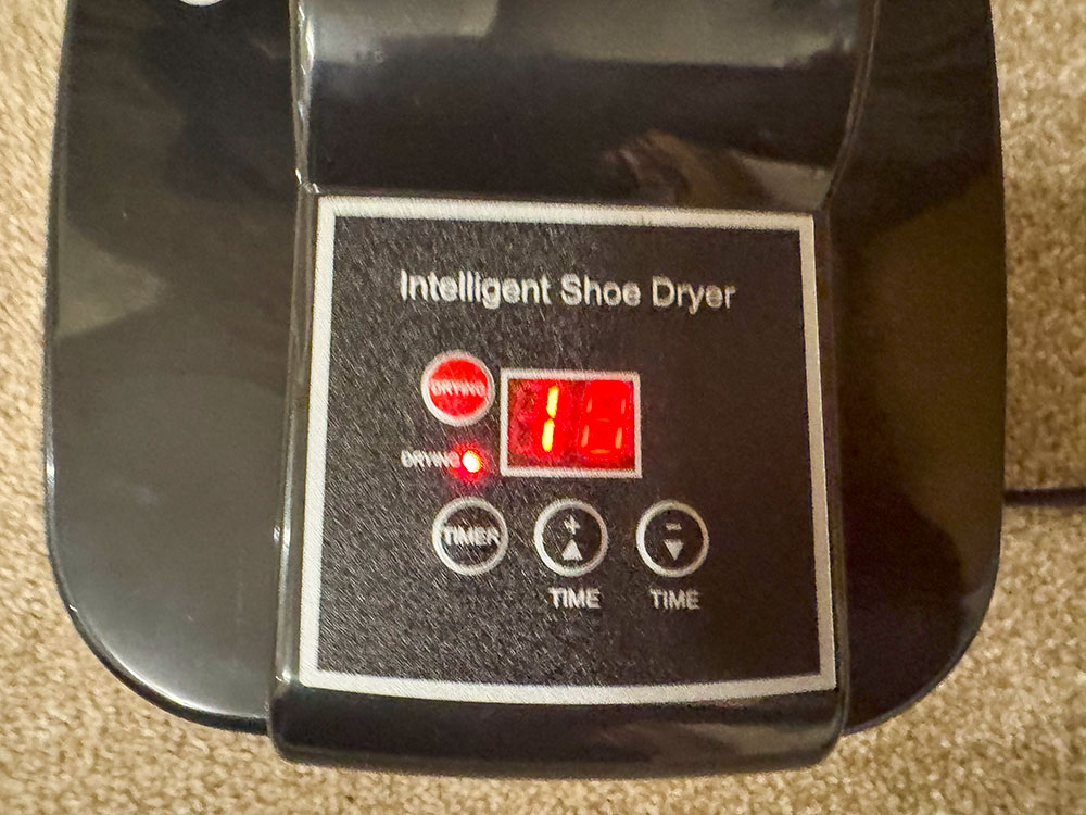 Countdown timer on the Renogy Electric Boot Dryer