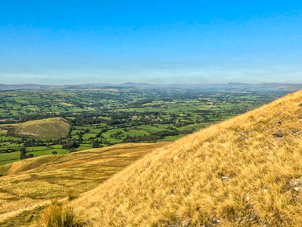 Looking back over Worsaw Hill towards the Forest of Bowland and to the right Ingleborough, Pen-y-ghent and Fountains Fell on the horizon