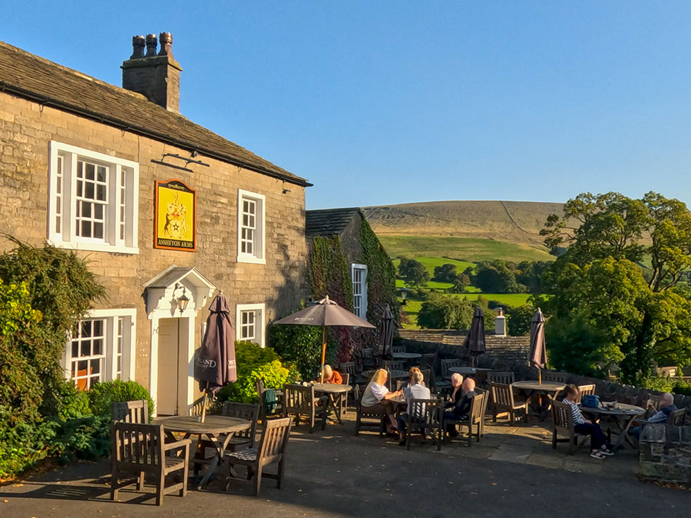 Looking towards Pendle Hill from the Assheton Arms in Downham