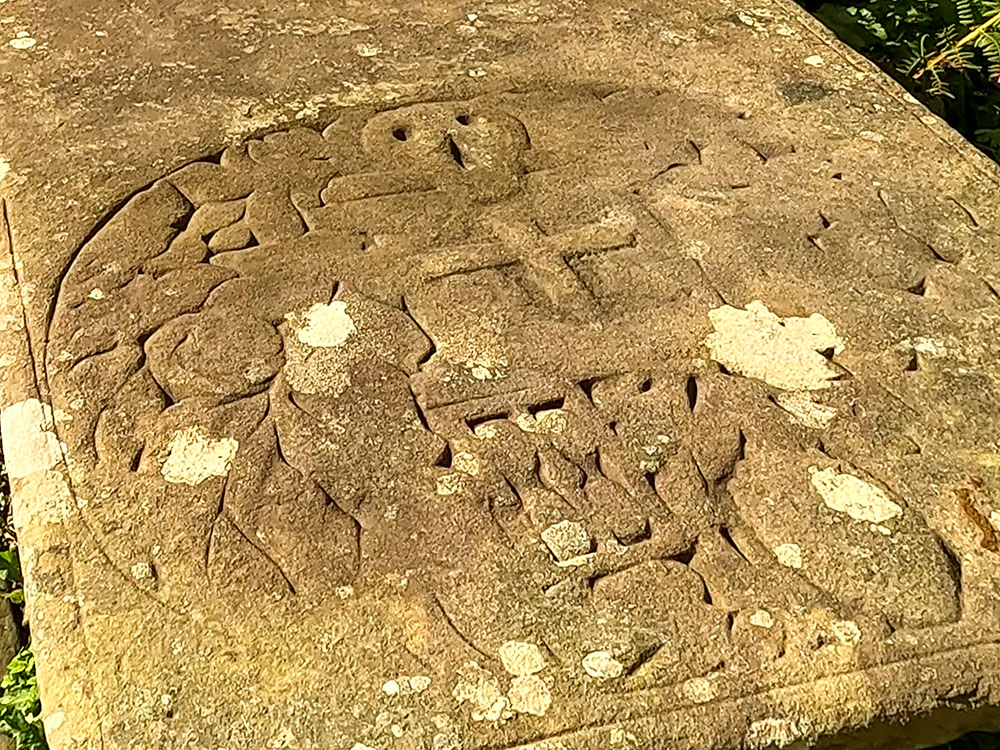 Skull and crossbones on the 'witches' grave